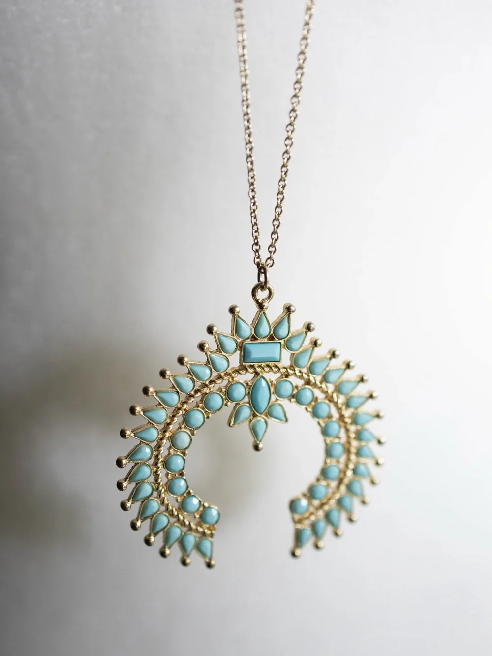 Gold-Tone‎ Turquoise Statement Pendant Necklace